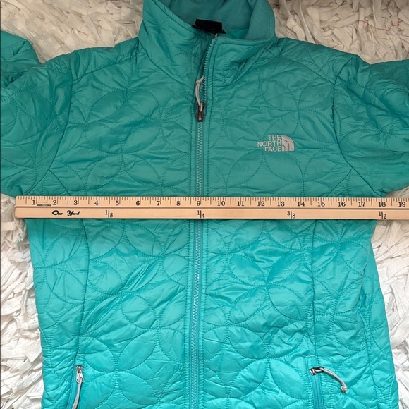 The North Face Teal Quilted Jacket Women’s Size Small - Picture 12 of 12